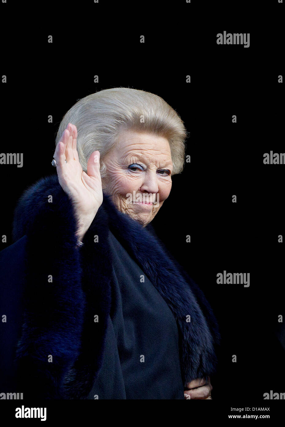 Queen Beatrix of The Netherlands leaves the Royal Palace Amsterdam after the award ceremony of the Prince Claus Award 2012 in Amsterdam, The Netherlands, 12 December 2012. Photo: Patrick van Katwijk / NETHERLANDS OUT AND FRANCE OUT Stock Photo