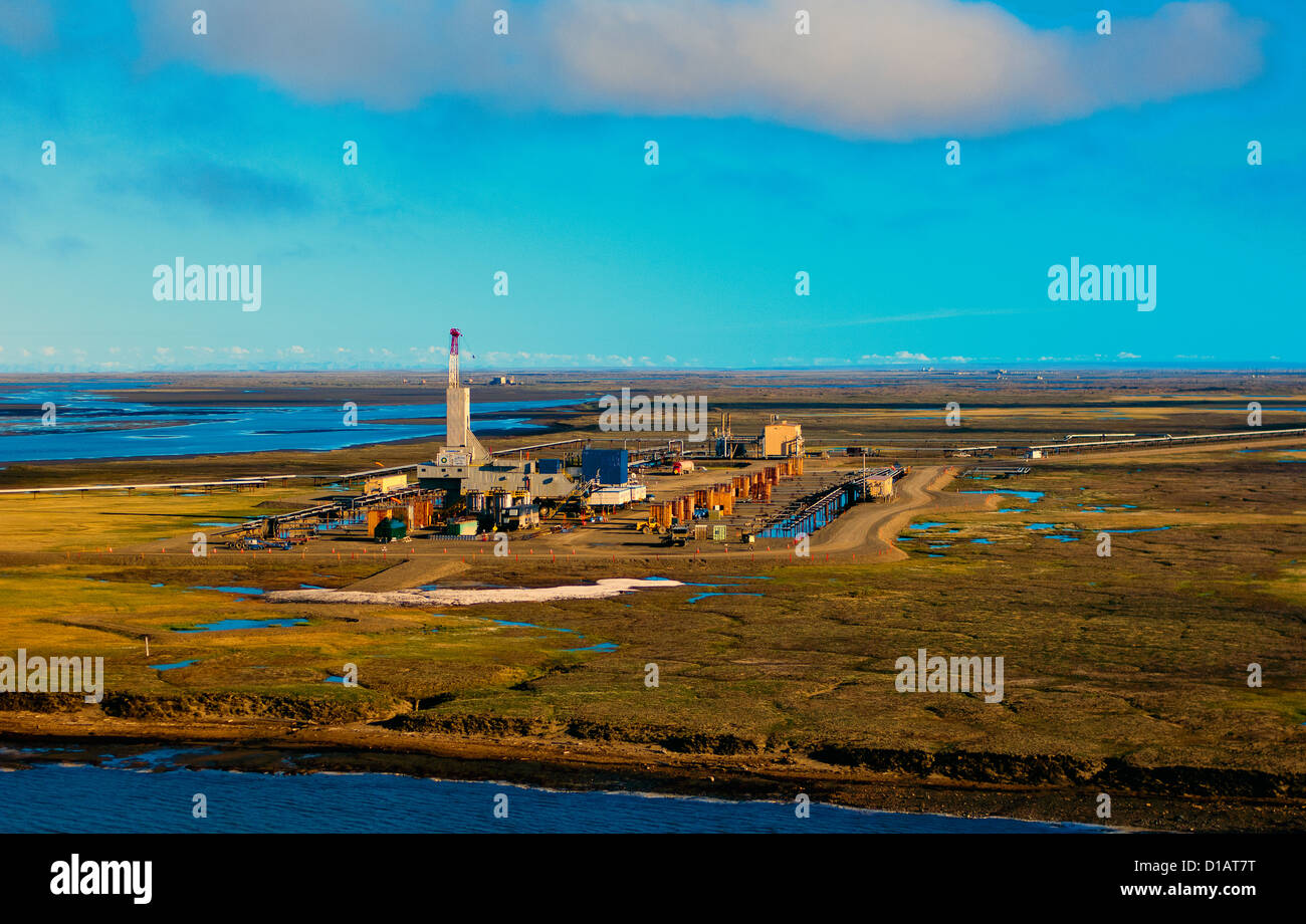 Prudhoe bay alaska oil drilling hires stock photography and images Alamy
