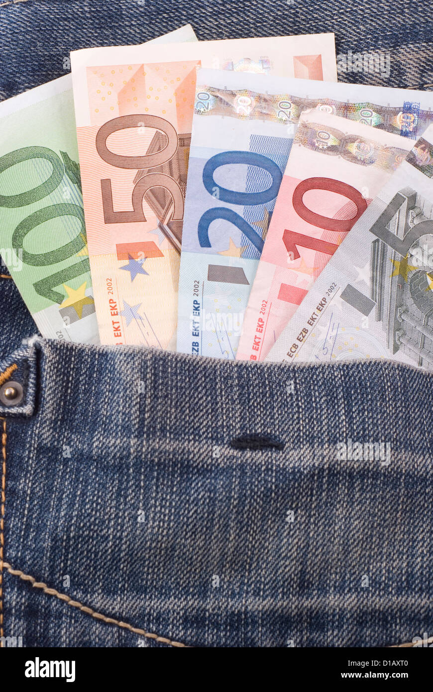 Five euro in pocket hi-res stock photography and images - Alamy