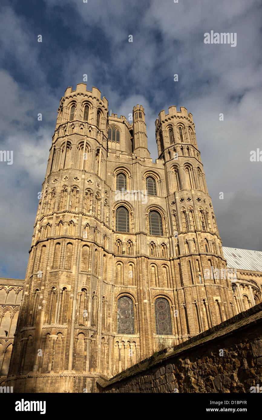 Exterior view of Ely Cathedral Stock Photo - Alamy
