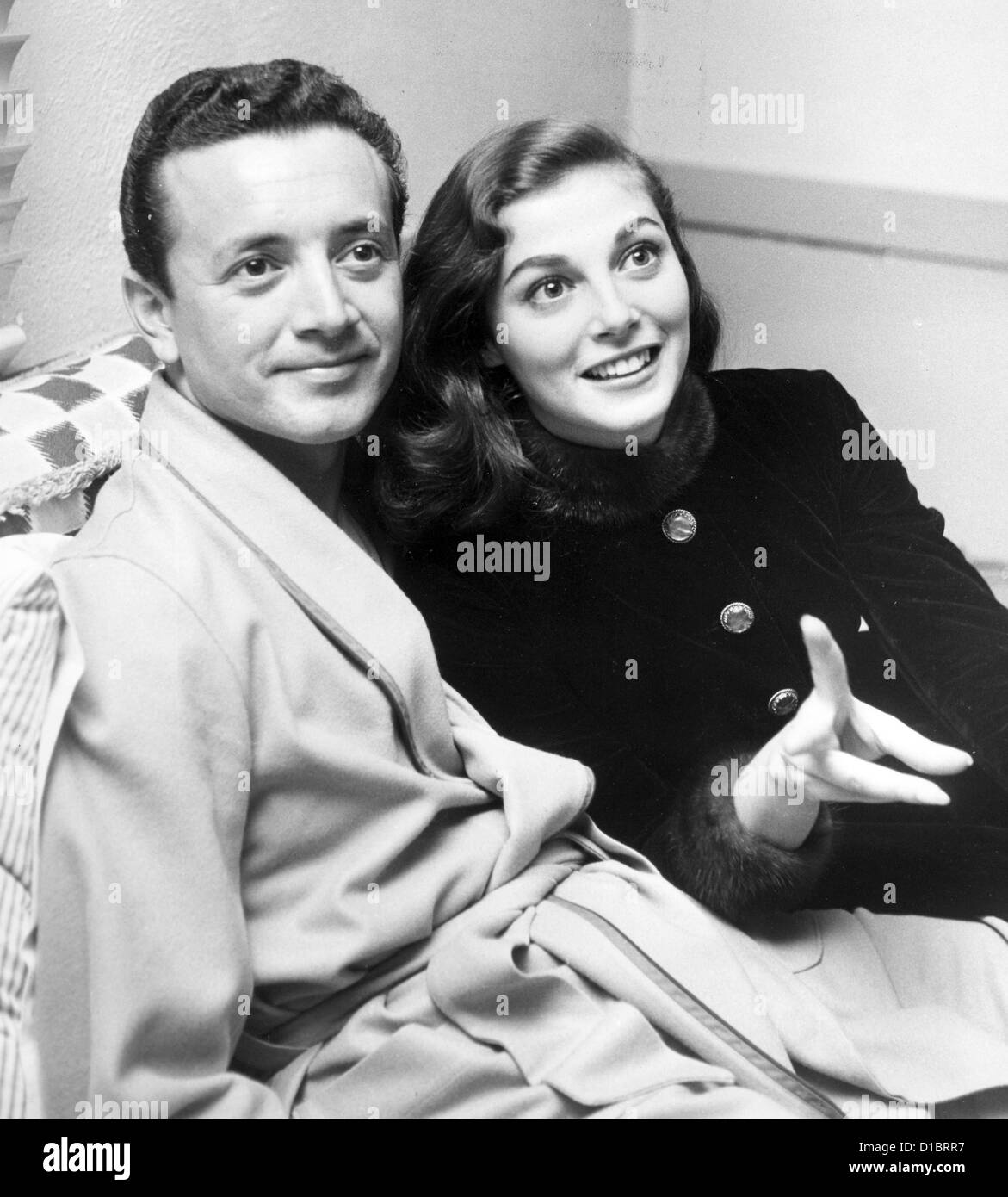 VIC DAMONE  US singer with wife Pier Angeli about 1956 Stock Photo