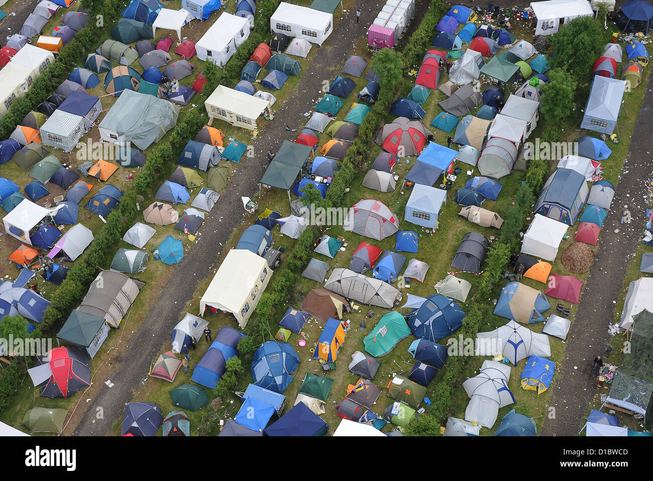 Trend Respectvol Gewoon overlopen Festival camping aerial hi-res stock photography and images - Page 2 - Alamy