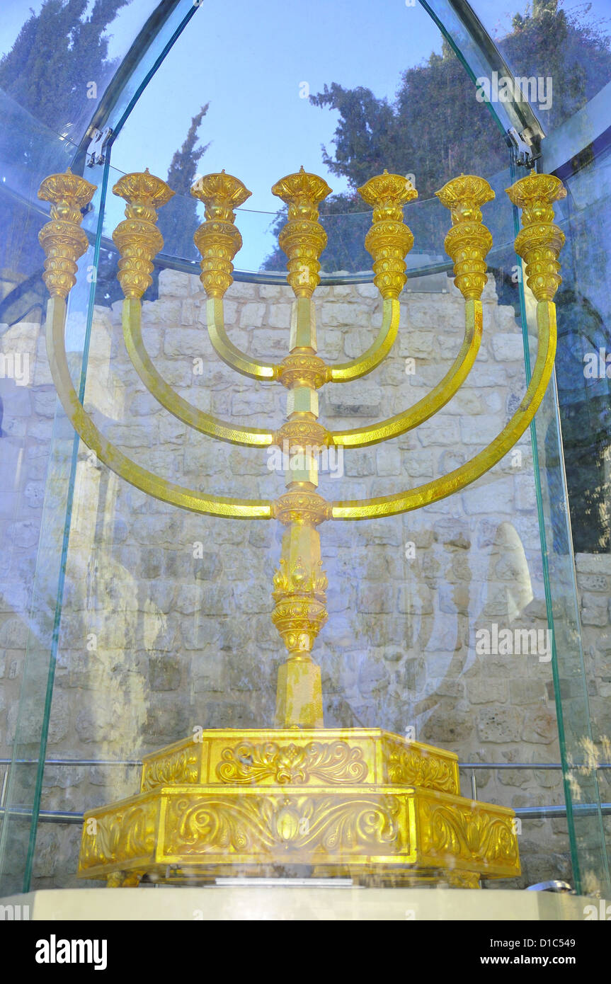 Menorah sculpture jerusalem hires stock photography and images Alamy