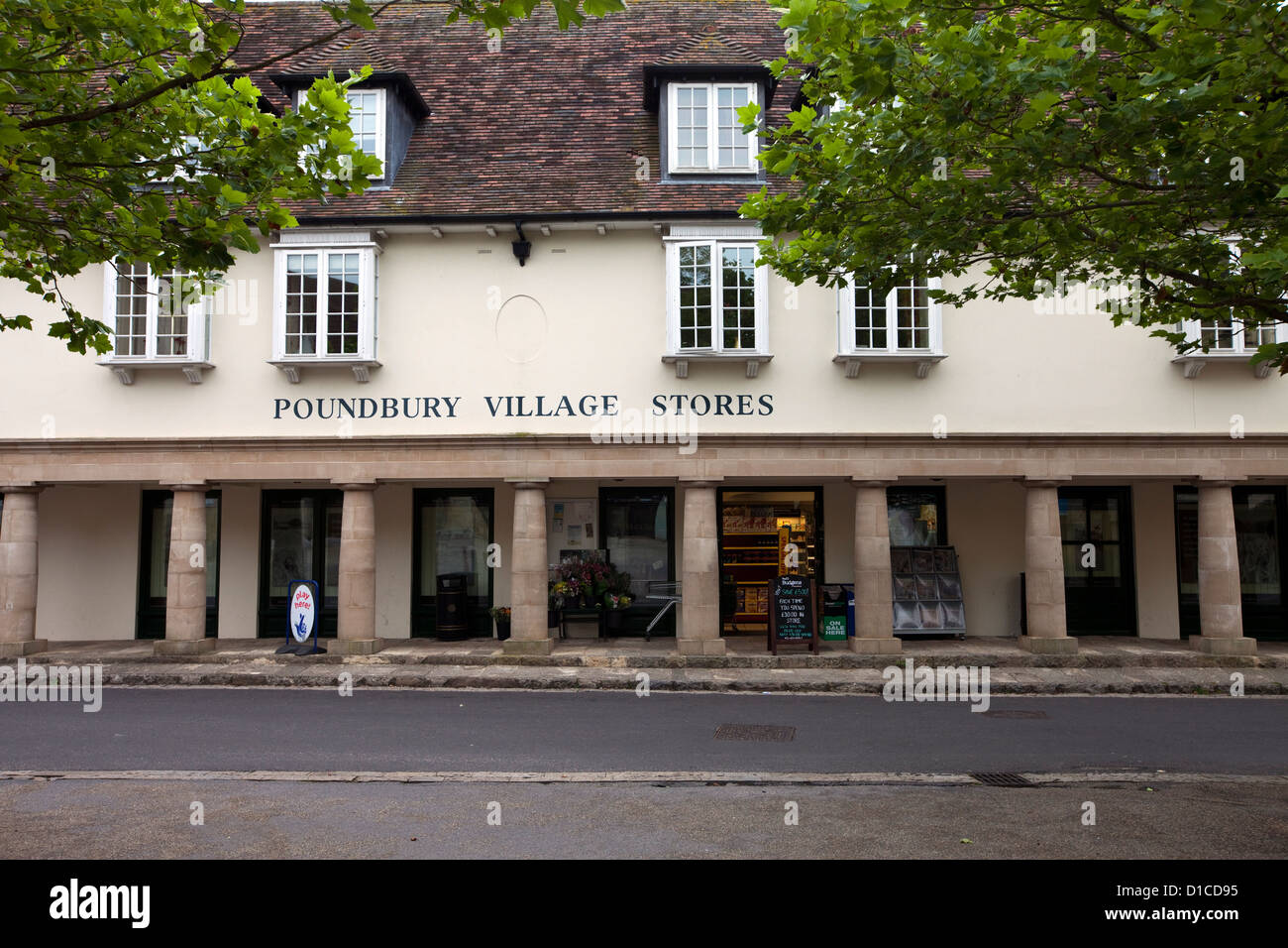 A traditionally styled village shop in Poundbury. The town is inspired by the The Prince of Wales’, ‘A Vision of Britain' Stock Photo