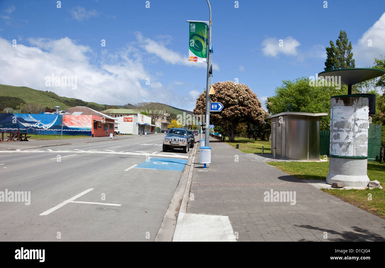 Main Street, Ruatoria, East Cape, north island, New Zealand. Public Rest Rooms on Main Street. Stock Photo