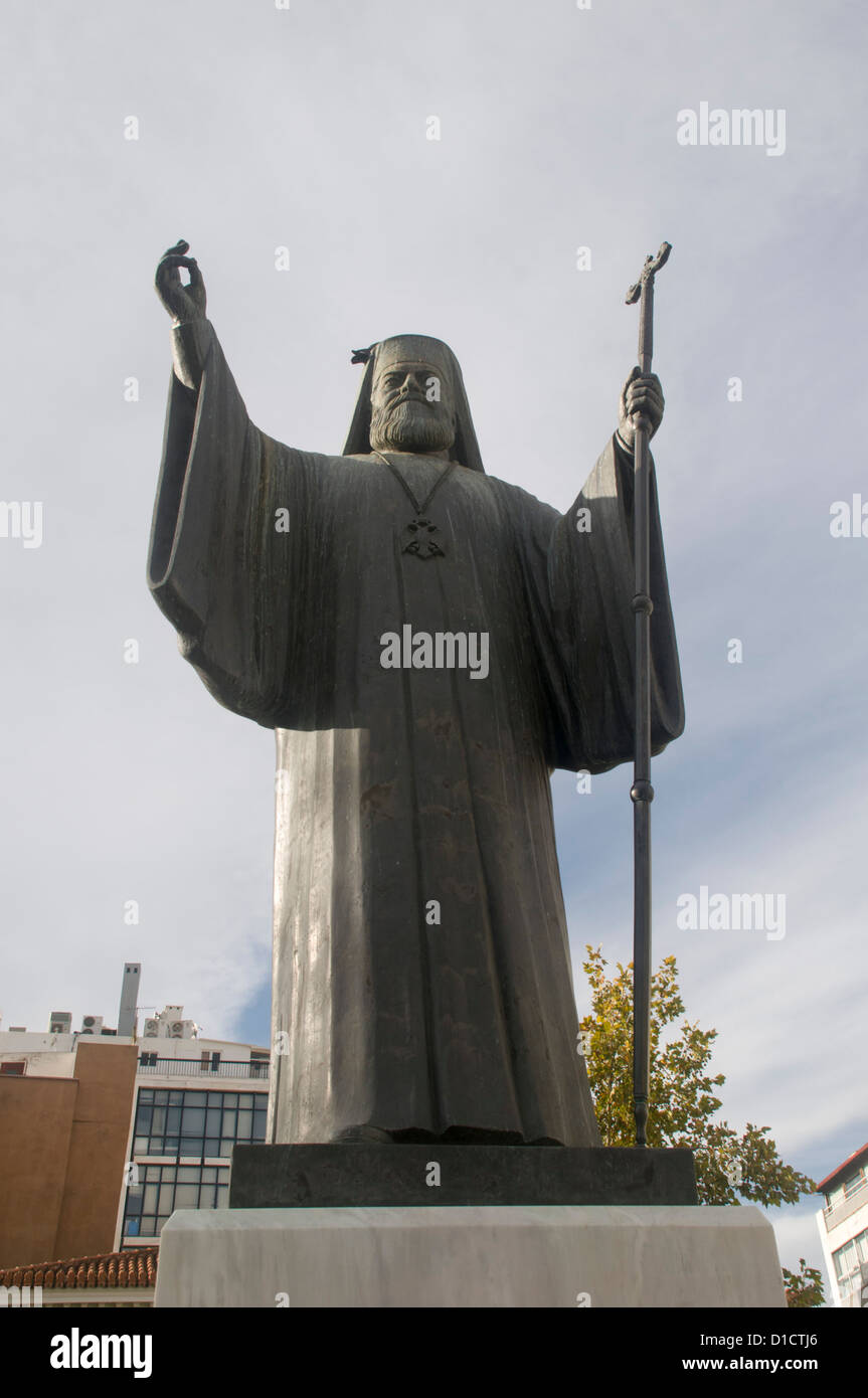 Statue of damaskinos papandreou hires stock photography and
