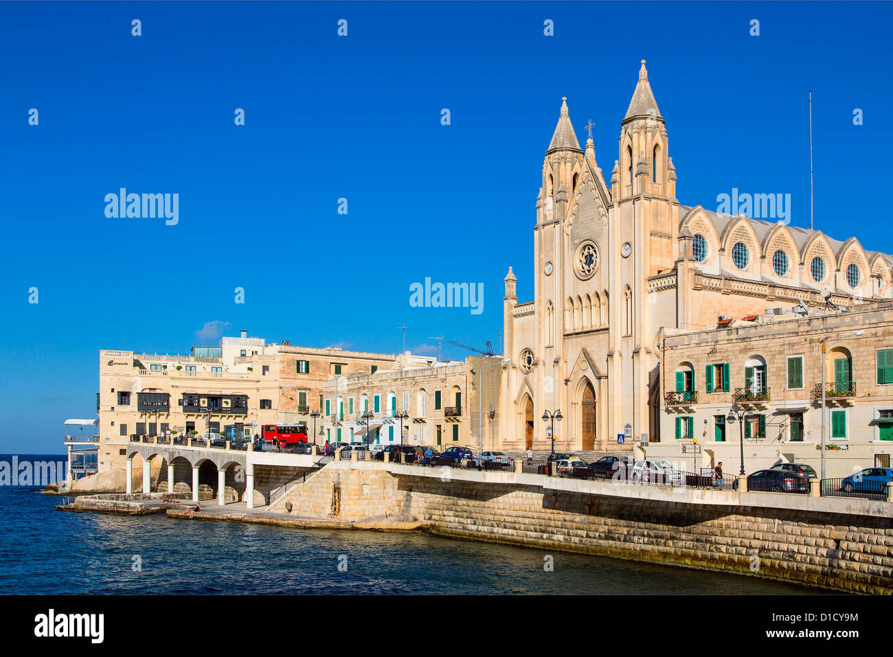 Malta, St Julians Bay. The .Carmelite Centre and church at the head of Balluta Bay Stock Photo