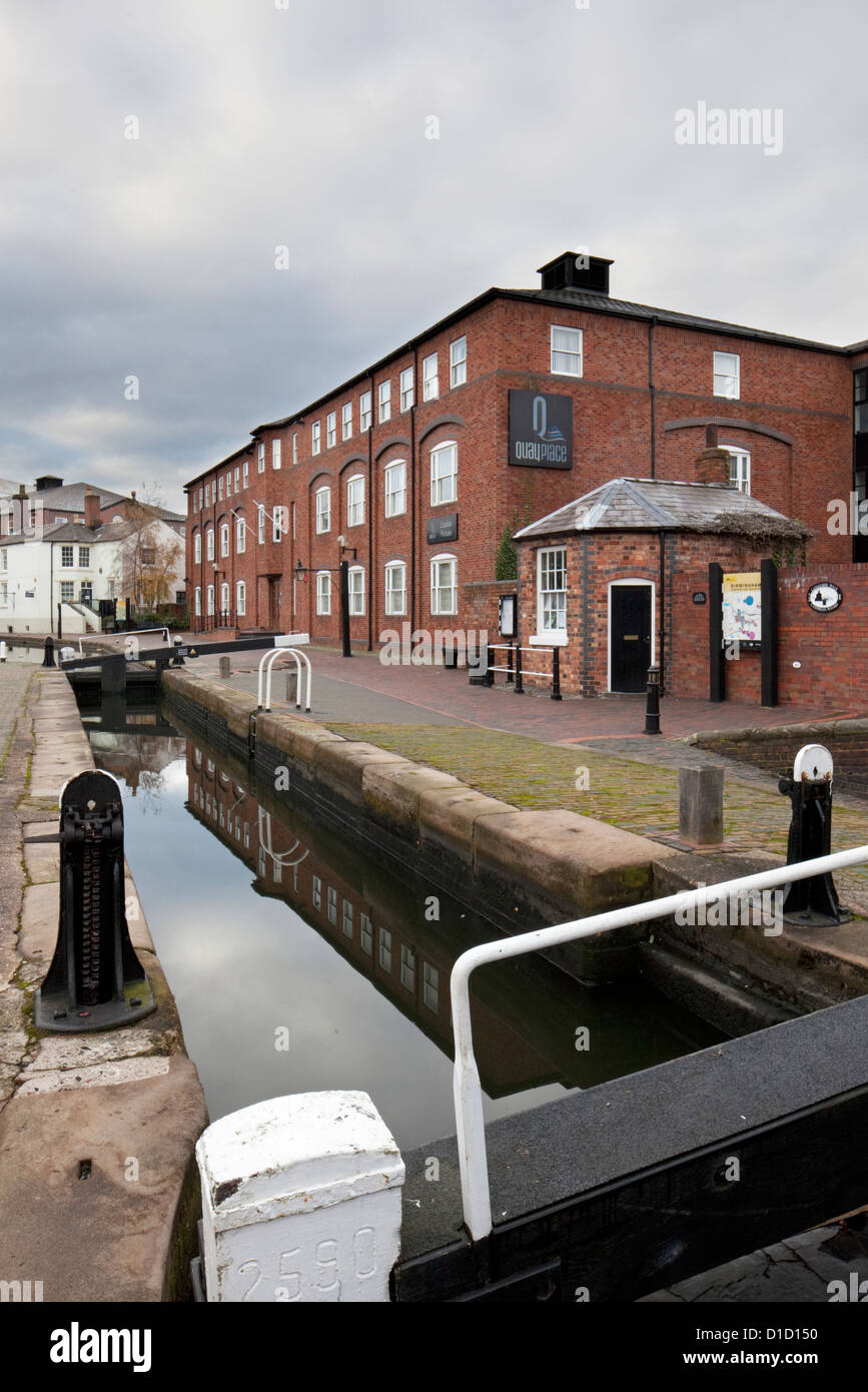 Top lock at Cambrian Wharf,  Birmingham and Fazeley Canal, Birmingham, England, UK Stock Photo