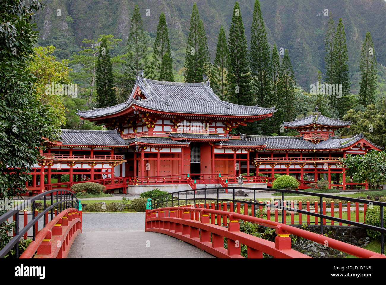 Japanese Buddhist Byodo-in Temple, Valley of the temples, Oahu Hawaii.   Built without the use of nails. Stock Photo