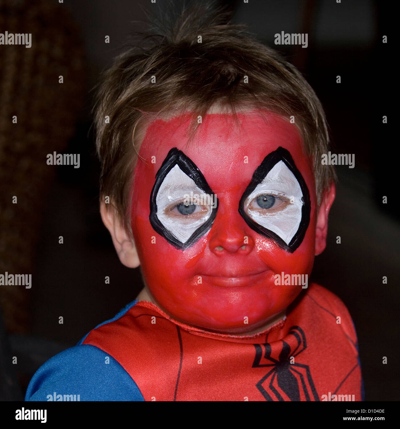 Spiderman face paint hi-res stock photography and images - Alamy