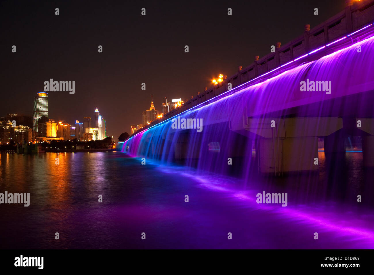 modern Bridge, Nanhu Bridge,Nanning City,GuangXi province China Stock Photo