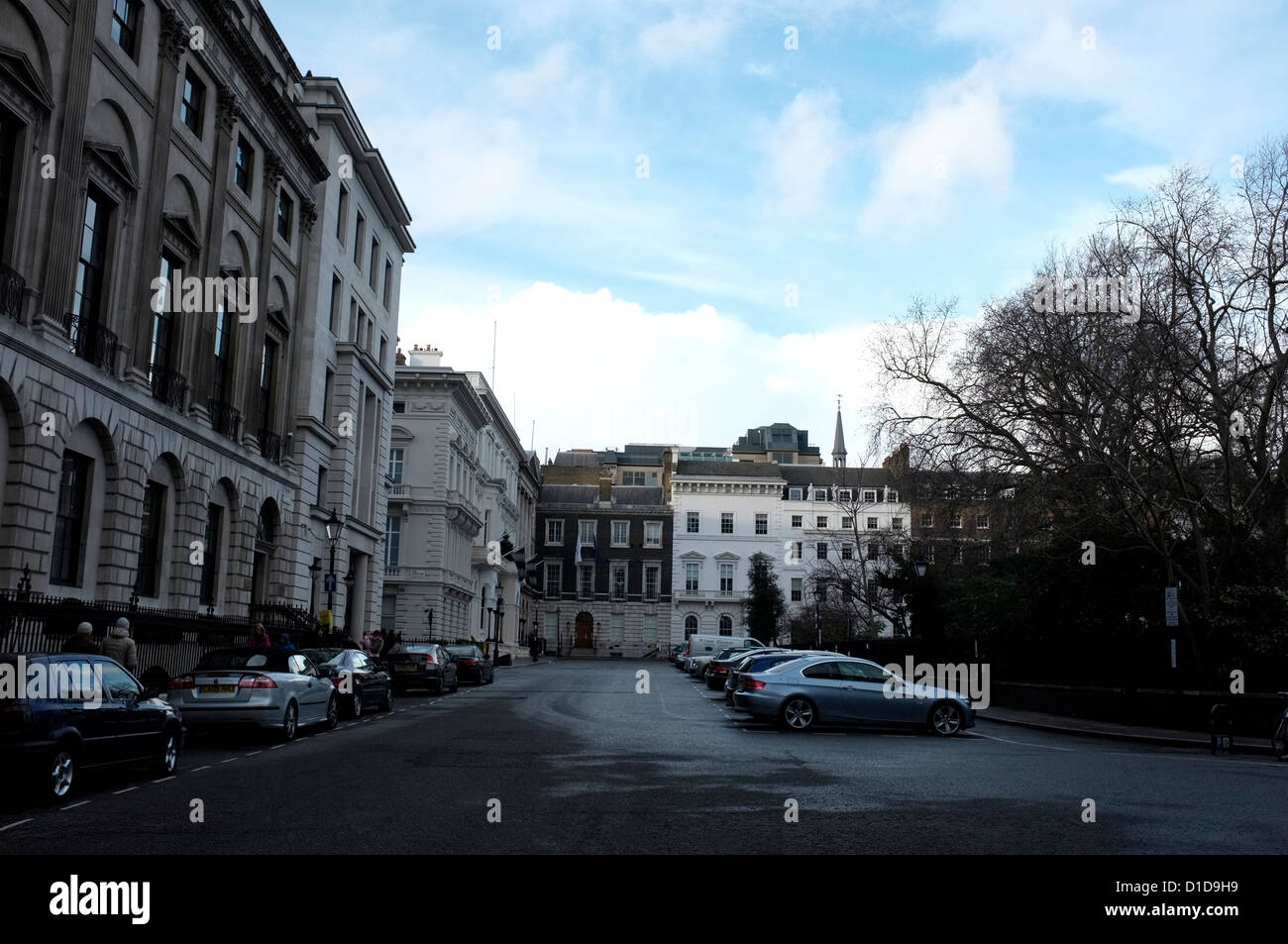st james square city of westminster london sw1 uk 2012 Stock Photo Alamy st james square city of westminster london sw1 uk 2012 Stock Photo Alamy