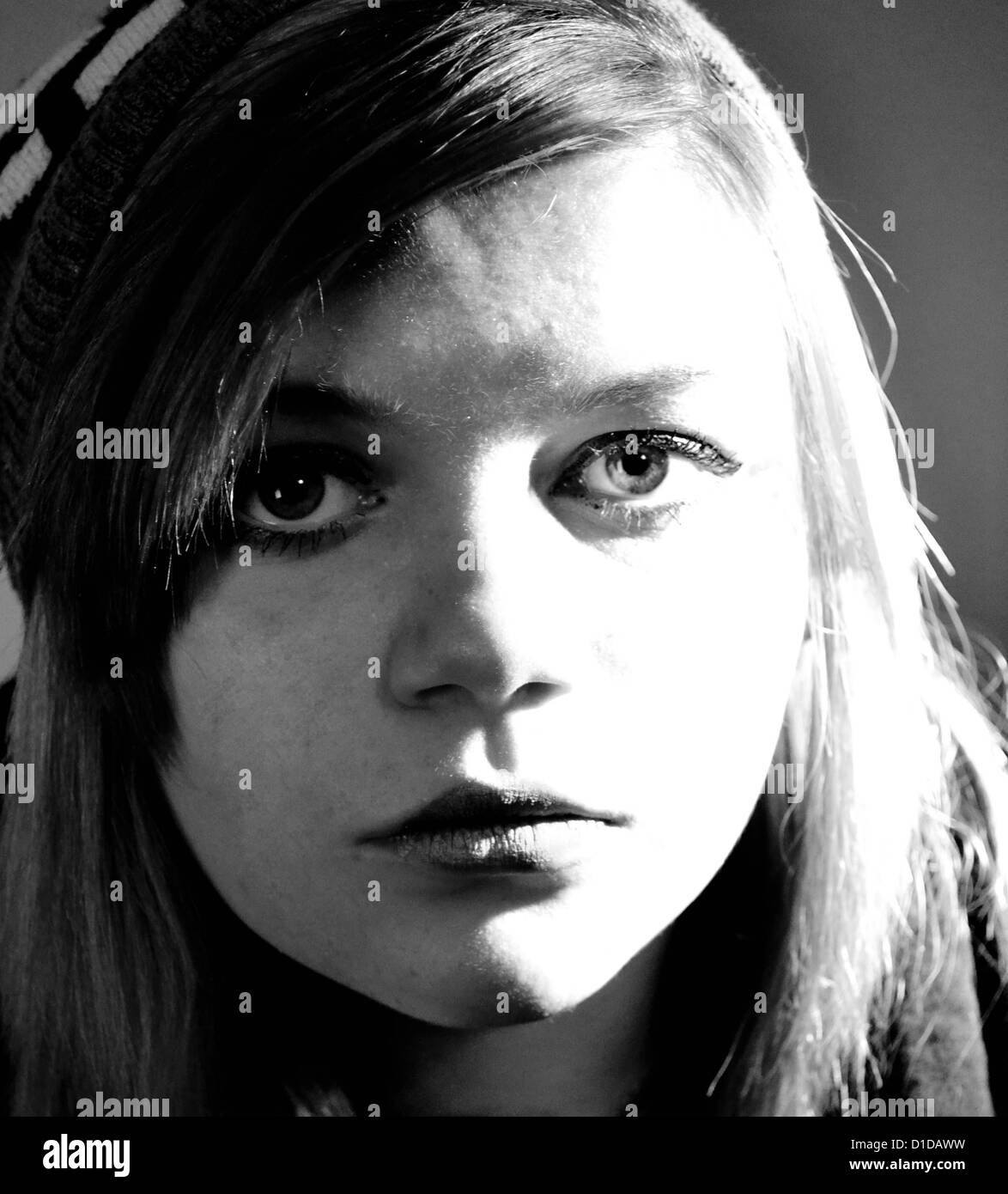 Studio black Black and White Stock Photos & Images - Alamy