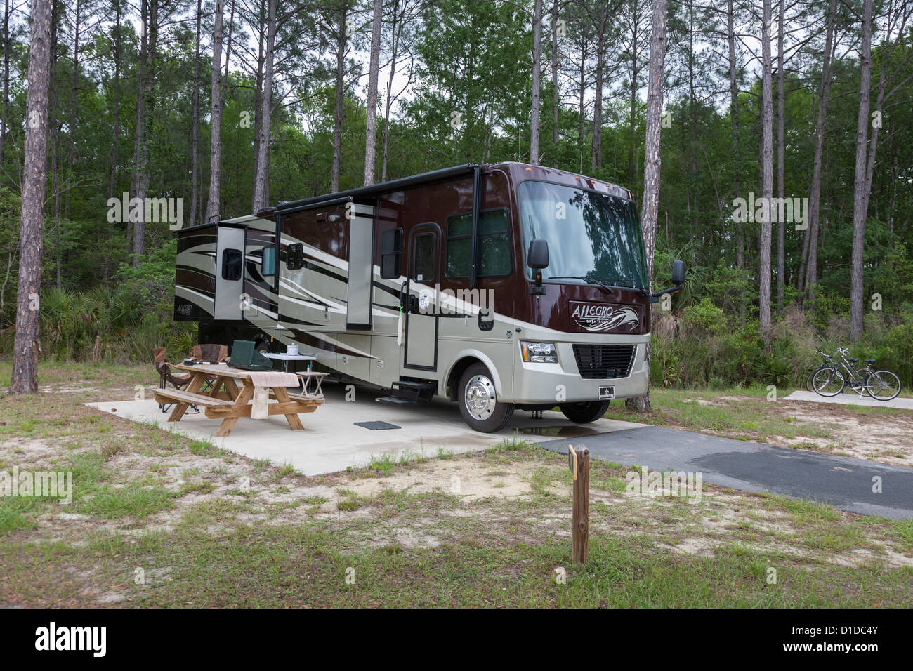 Allegro Open Road luxury motor coach parked at RV park near Cedar Key, Florida Stock Photo