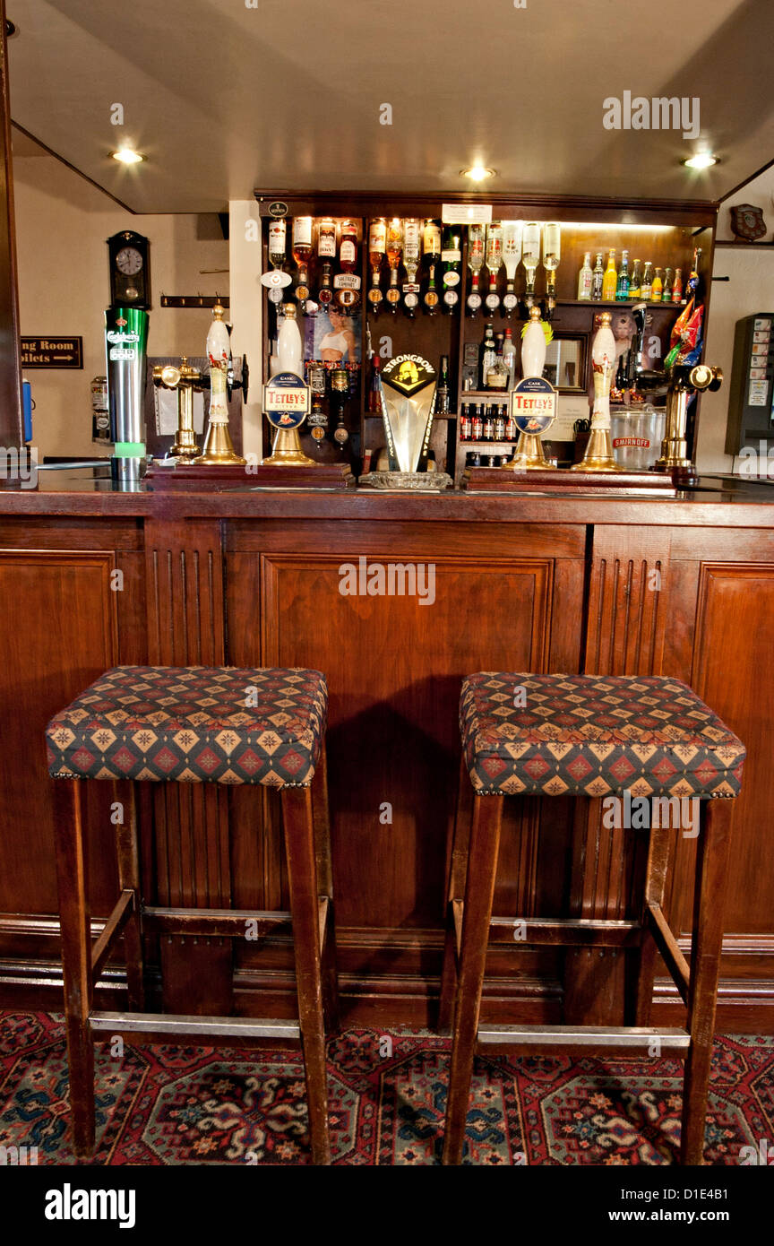 the northern inn pub bar stools at the bar Stock Photo Alamy