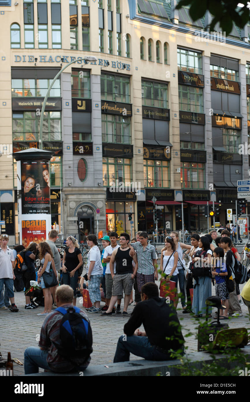 Berlin, Germany, tourists at Hackescher Markt Stock Photo - Alamy
