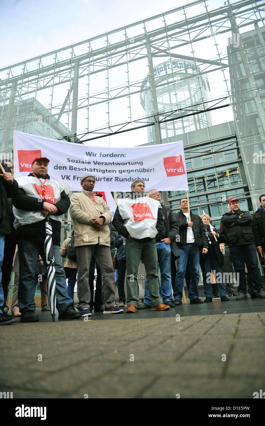 Employees Of The Frankfurter Rundschau Fr A Daily By The Media