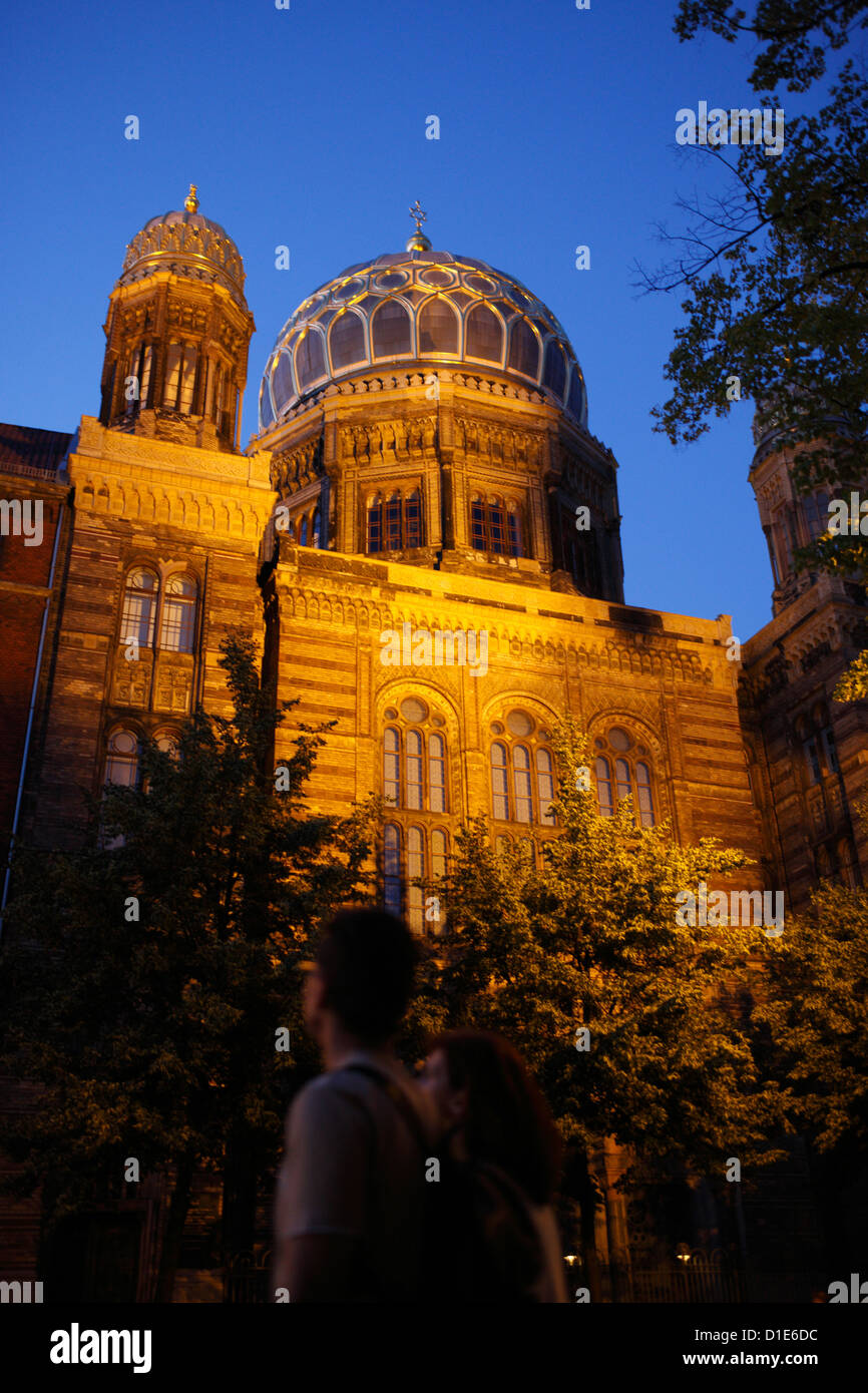 Berlin, Germany, the New Synagogue on Oranienburger Street at night Stock Photo