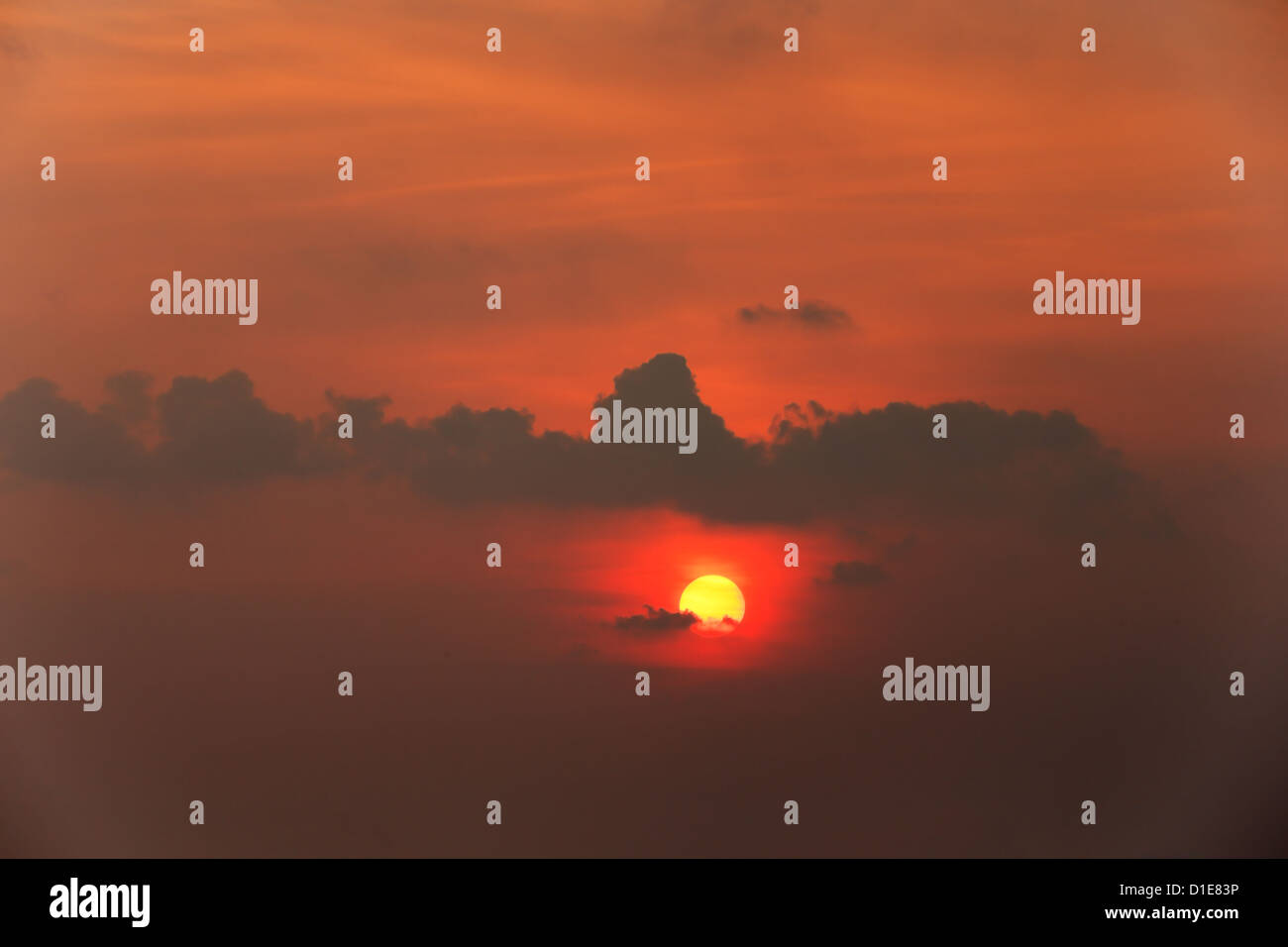A beautiful sunset sky Stock Photo - Alamy
