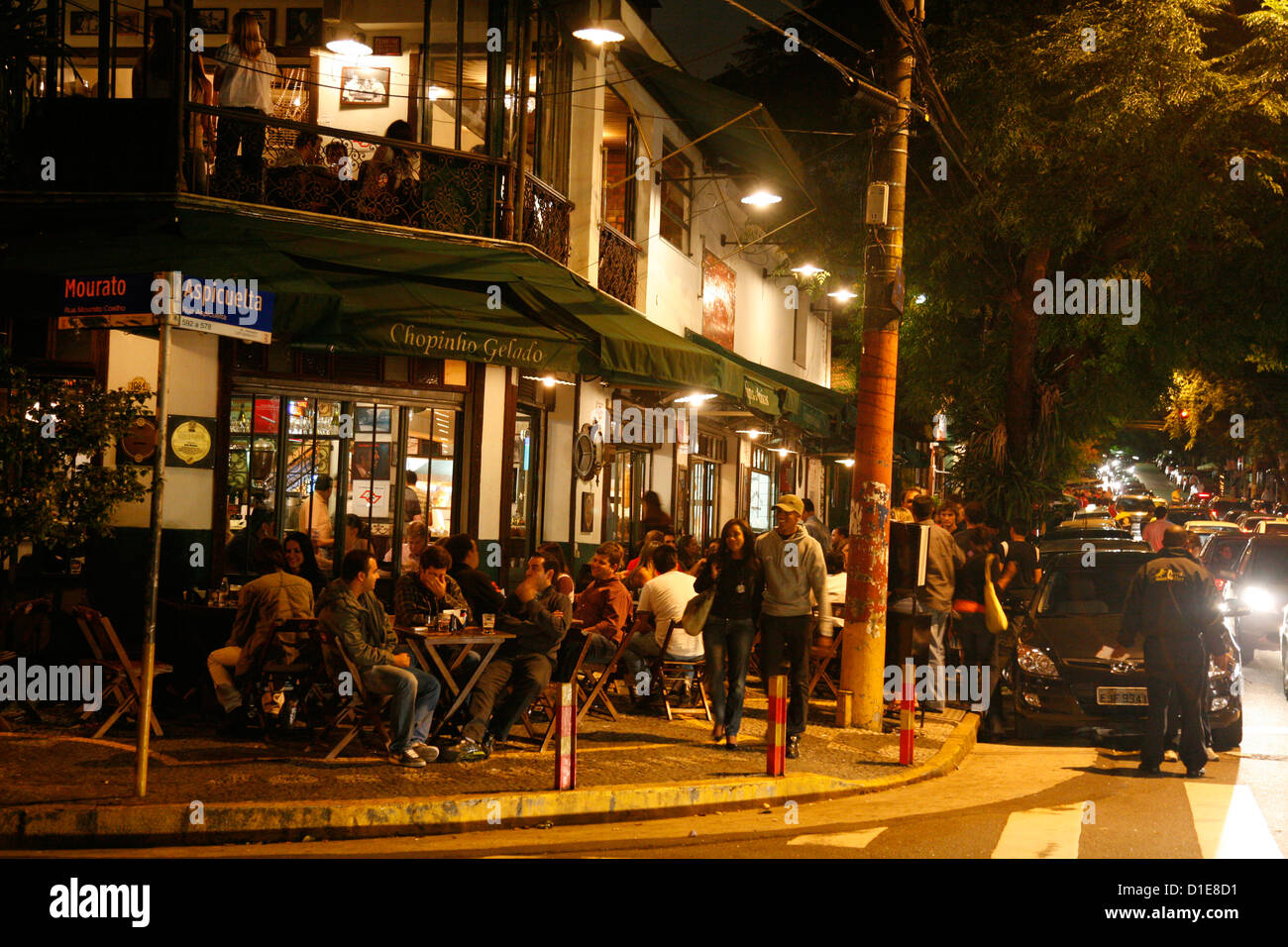People in the Vila Madalena area known for its bars, restaurants and nighlife, Sao Paulo, Brazil, South America Stock Photo