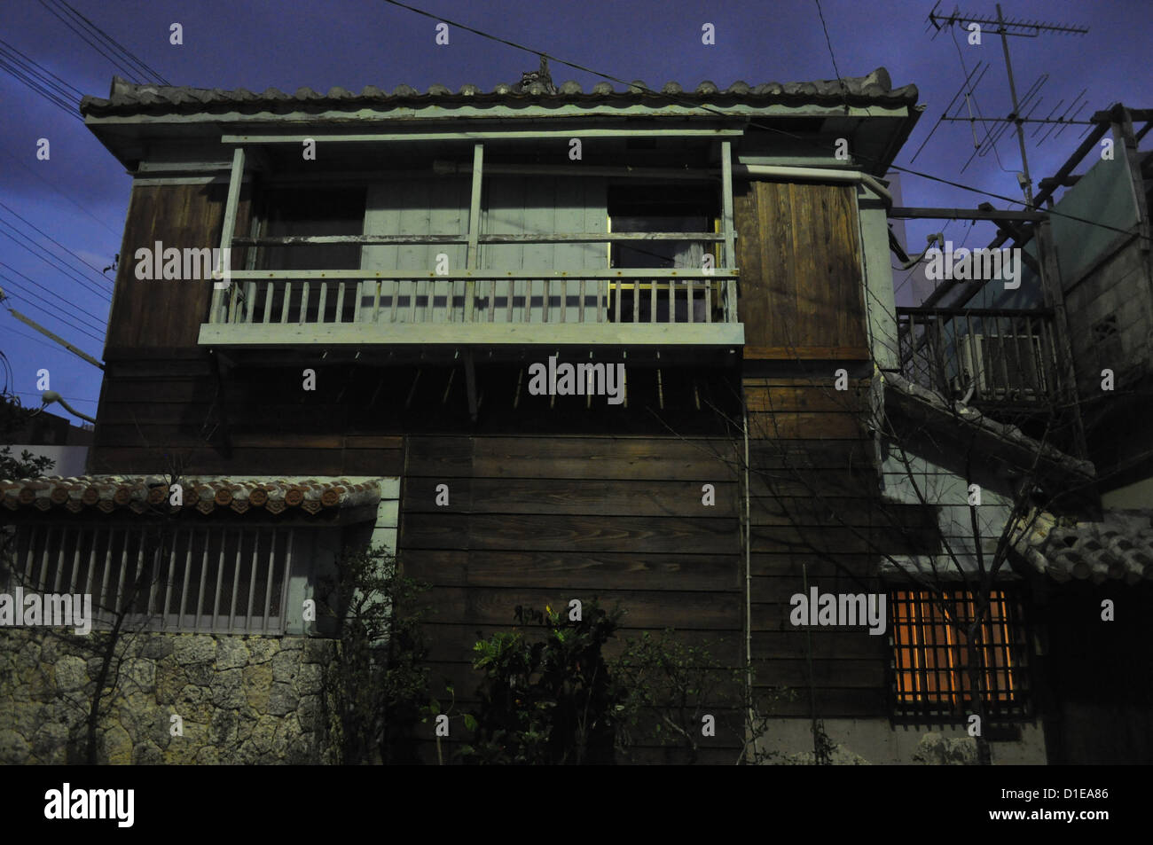 The roof of traditional okinawa houses hires stock photography and images Alamy
