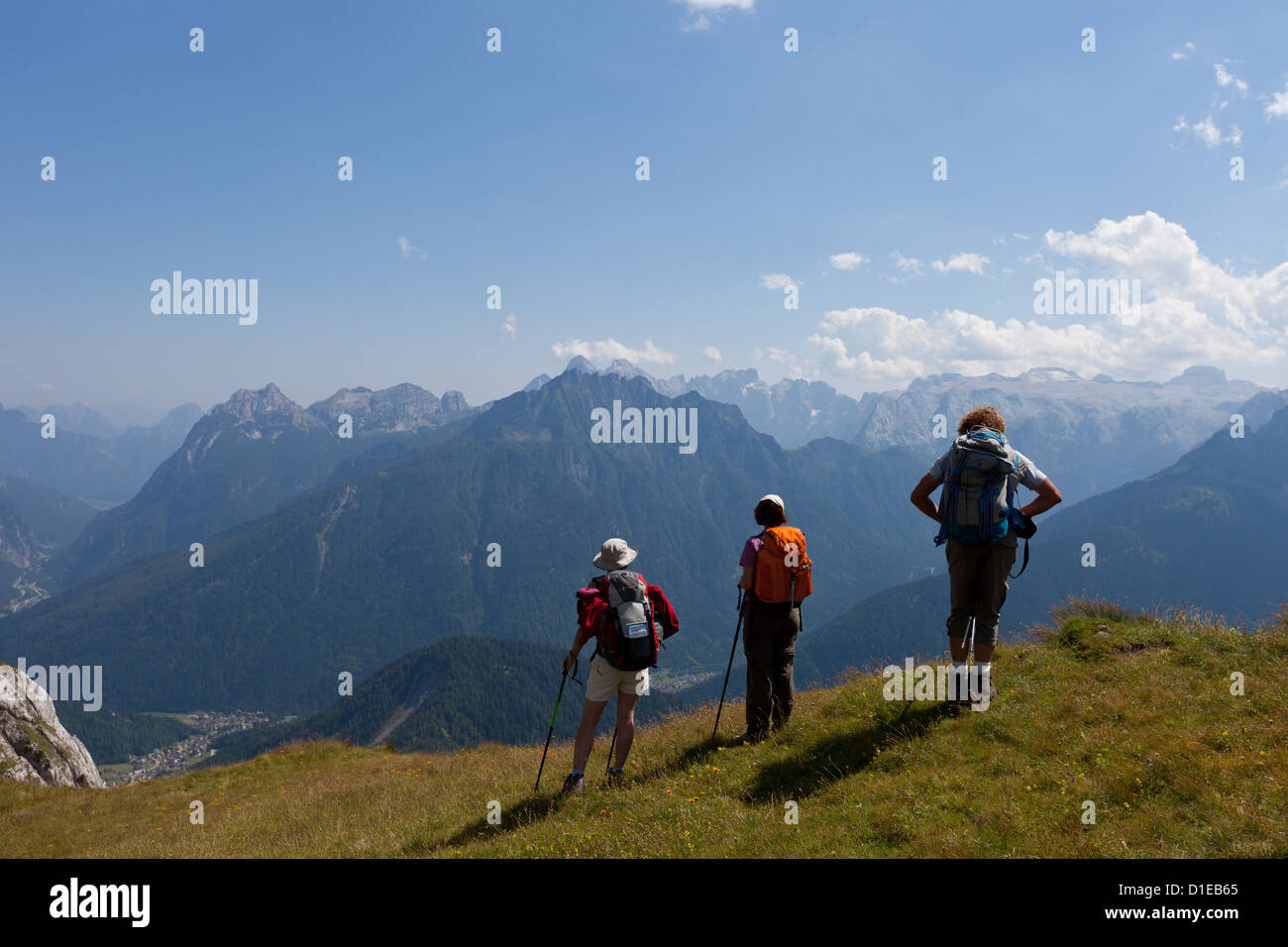 Hiking on the high route 2 in the Dolomites, Bolzano Province, Trentino-Alto Adige/South Tyrol, Italy, Europe Stock Photo