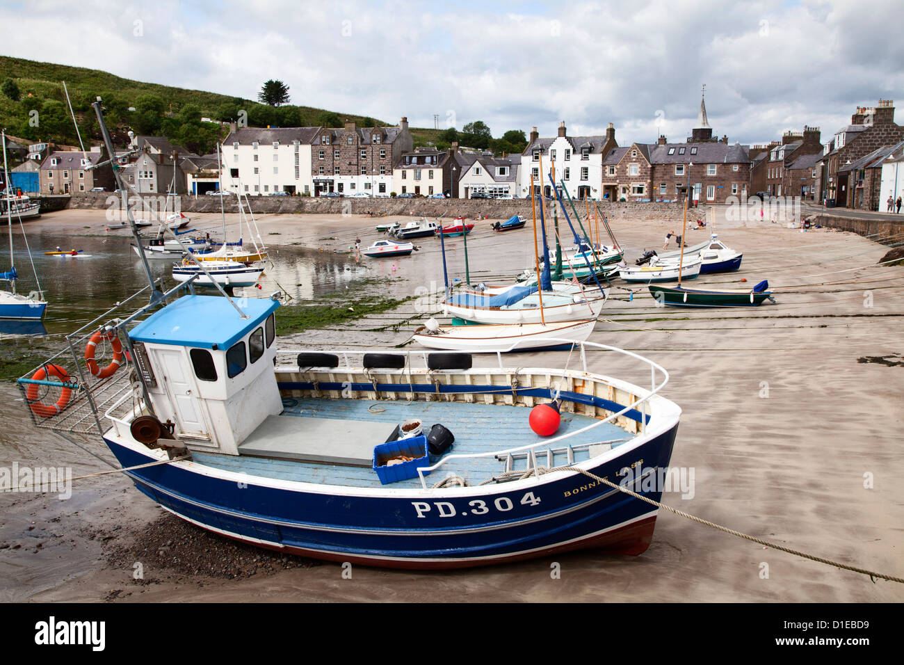 Beached fishing boat in the Harbour at Stonehaven, Aberdeenshire, Scotland, United Kingdom, Europe Stock Photo