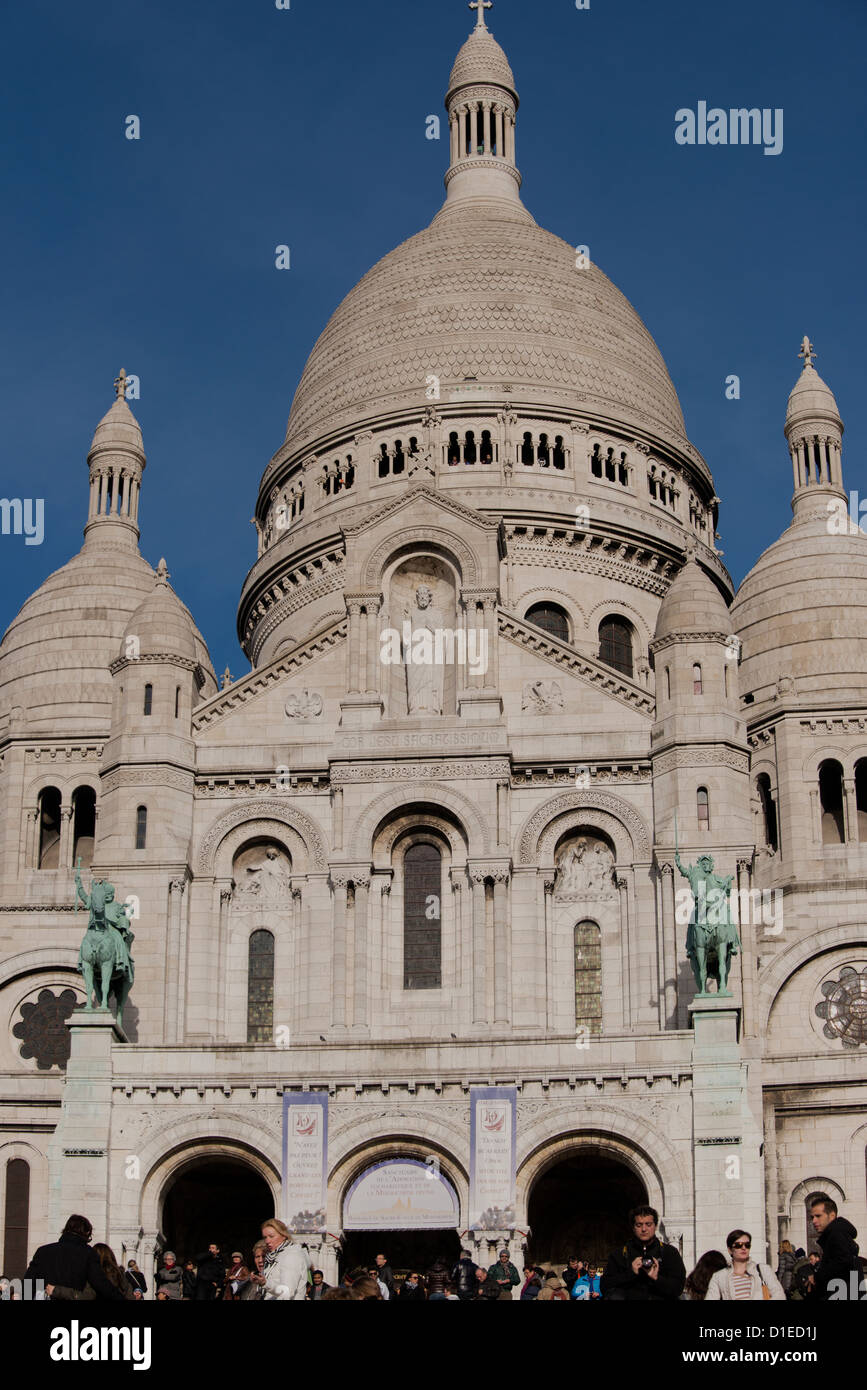 Sacre Coeur Basilica, Montmartre, Paris Stock Photo Alamy