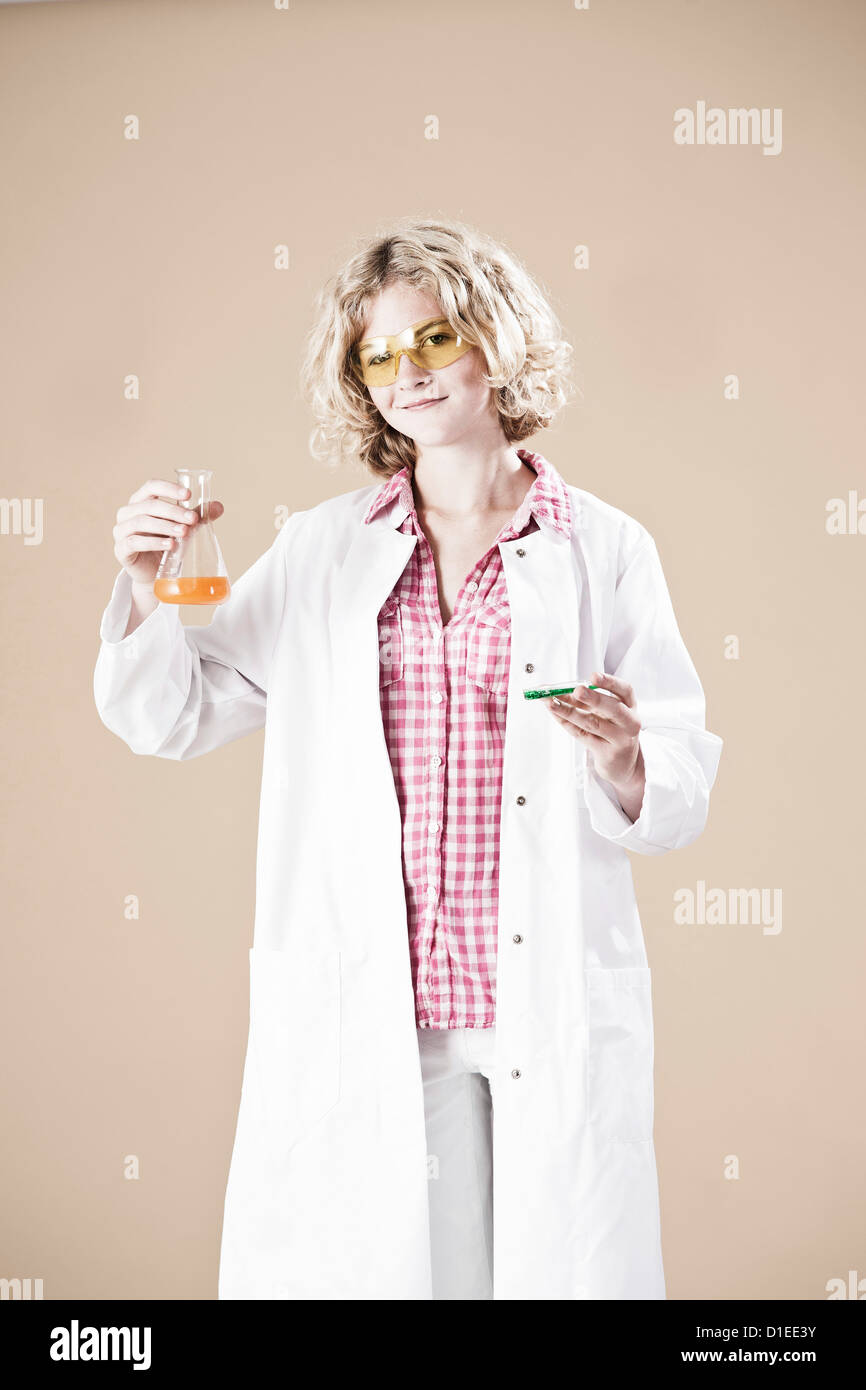 Lab coat hi-res stock photography and images - Alamy