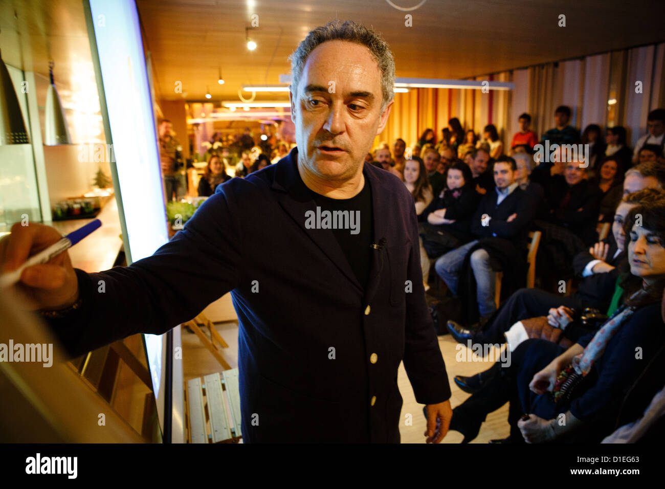 14/12/12 Chef Ferran Adria gives speech at Tondeluna restaurant, Logroño, La Rioja, Spain. Stock Photo