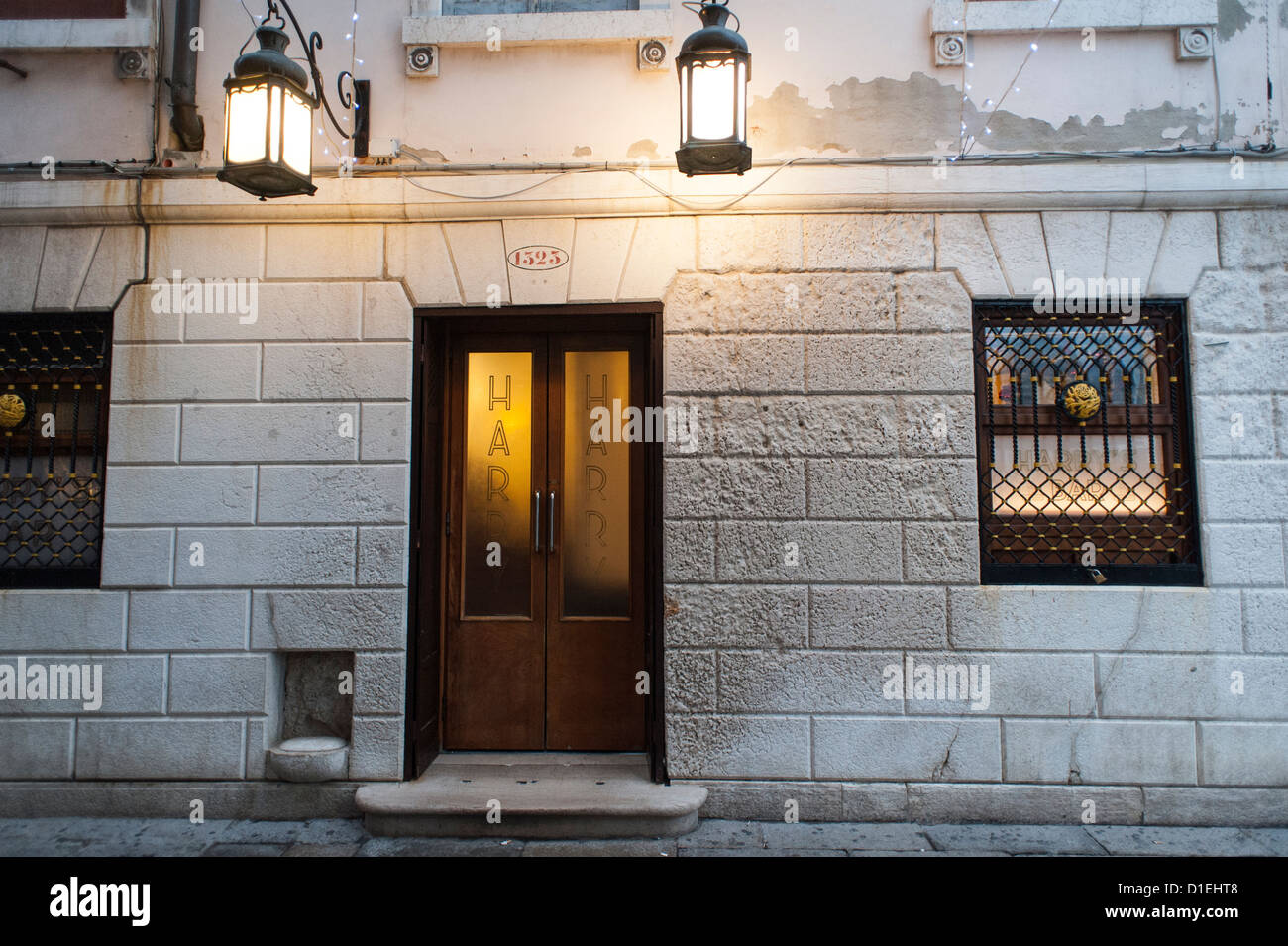 View of the exterior of the Harry's Bar in Venice, Italy Stock Photo