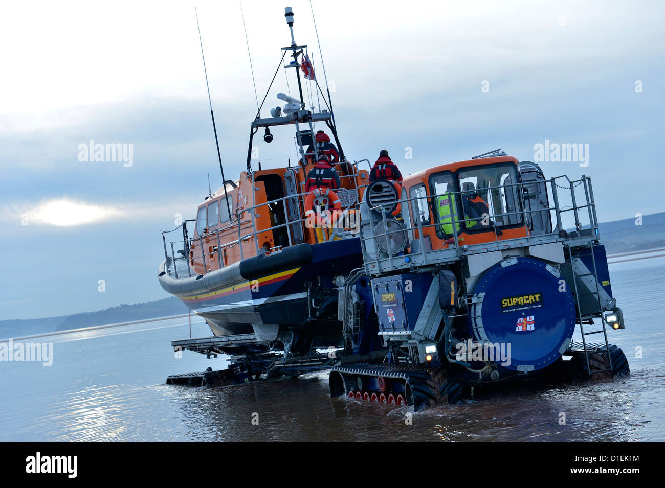 The Shannon class RNLI lifeboat with the L&RS Supacat launcher Stock Photo