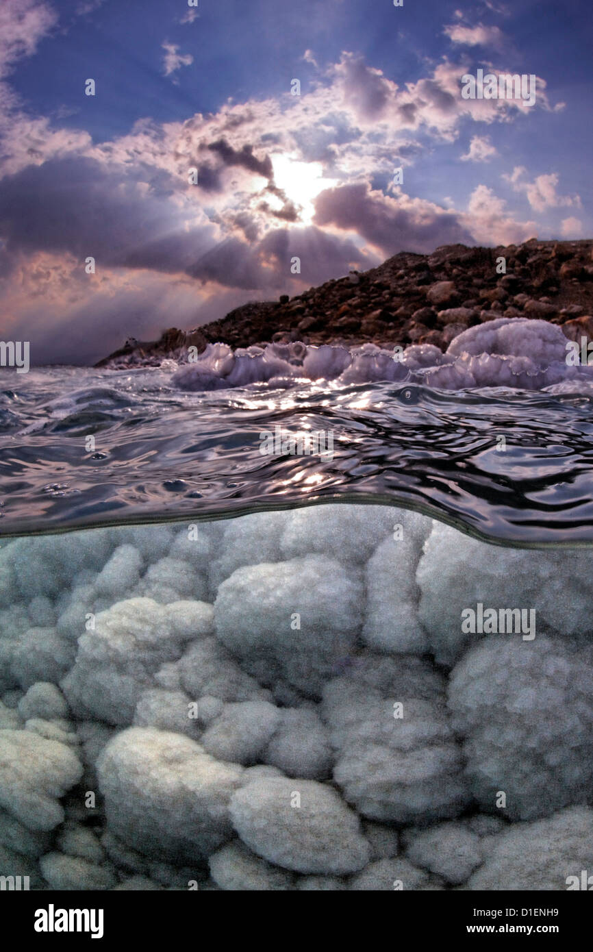 Salt crystal formations in the Dead Sea, Israel Stock Photo