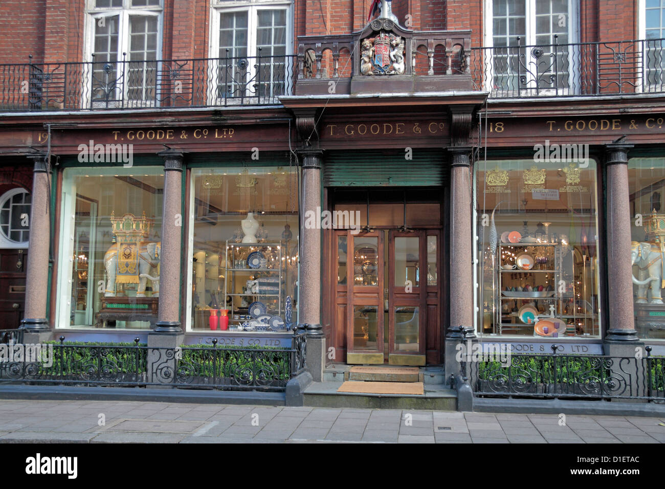 Thomas goode mayfair hires stock photography and images Alamy