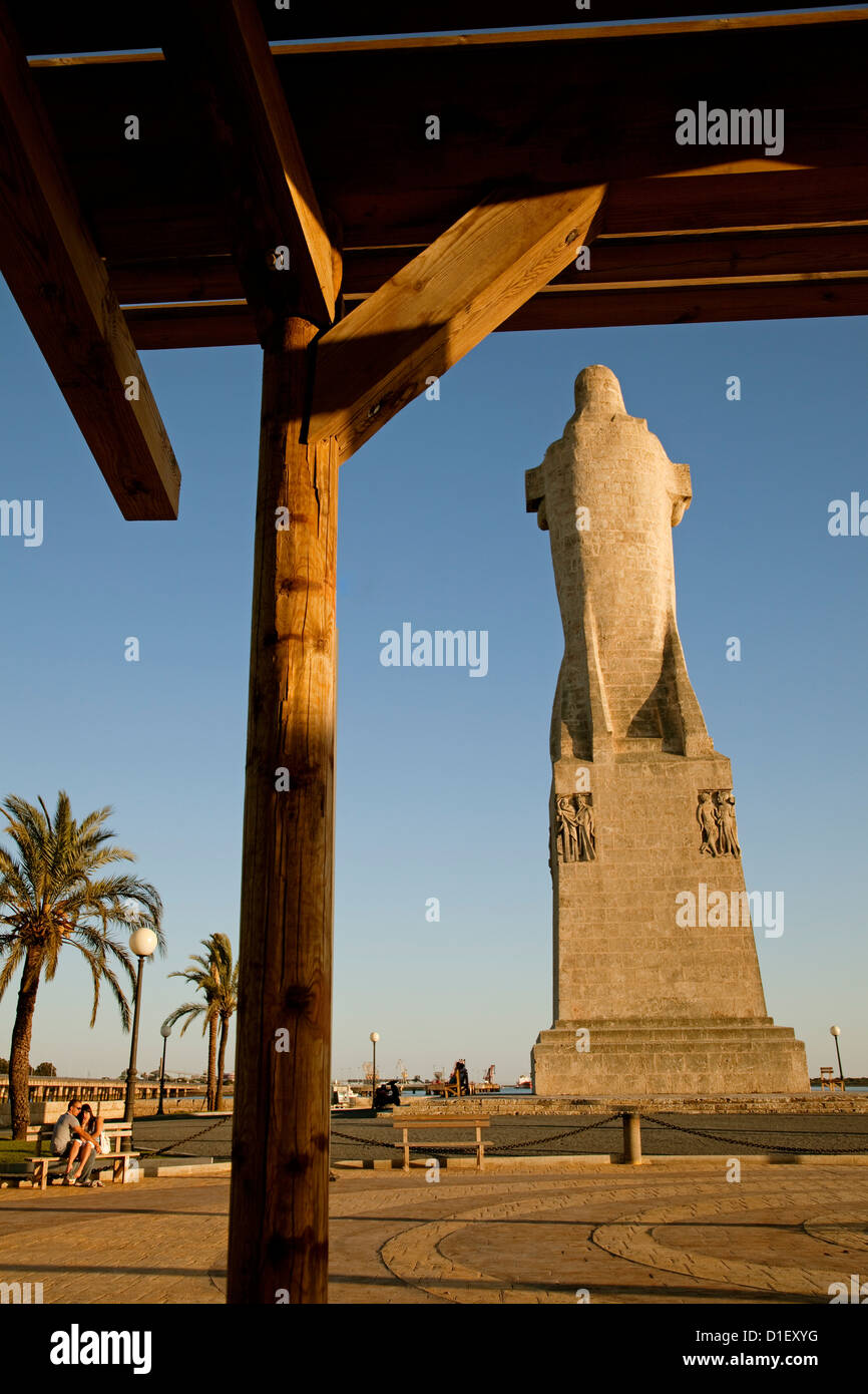 Monumento Del Colon Hi res Stock Photography And Images Alamy Monumento Del Colon Hi res Stock Photography And Images Alamy