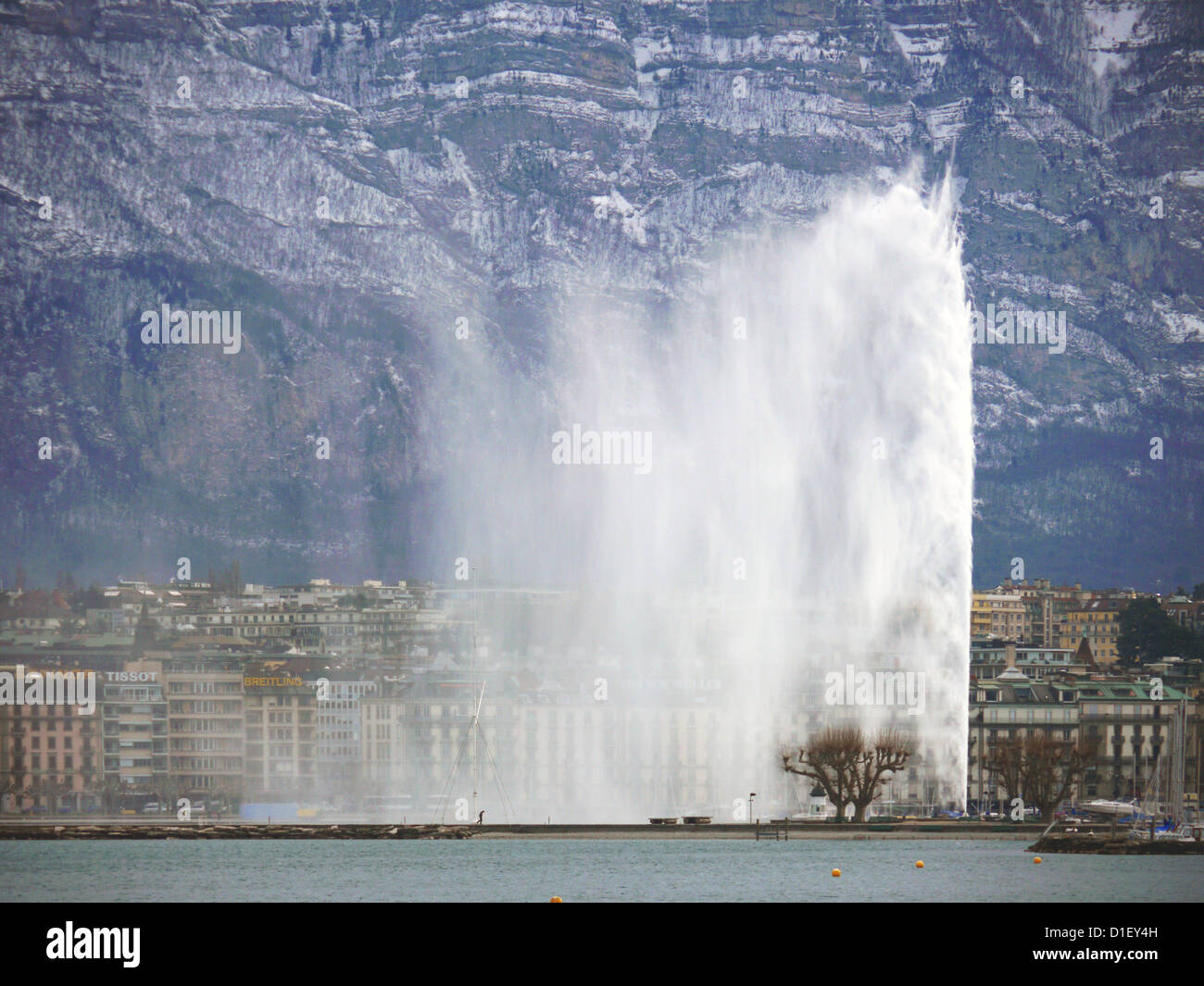 Lac Leman with fountain, Switzerland Stock Photo