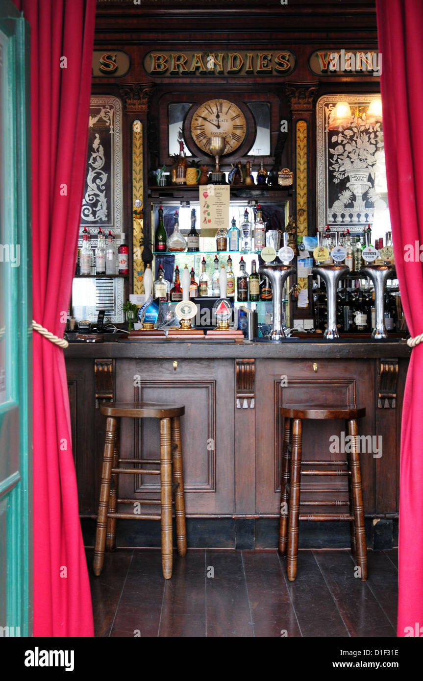 The pineapple pub london kentish town hires stock photography and