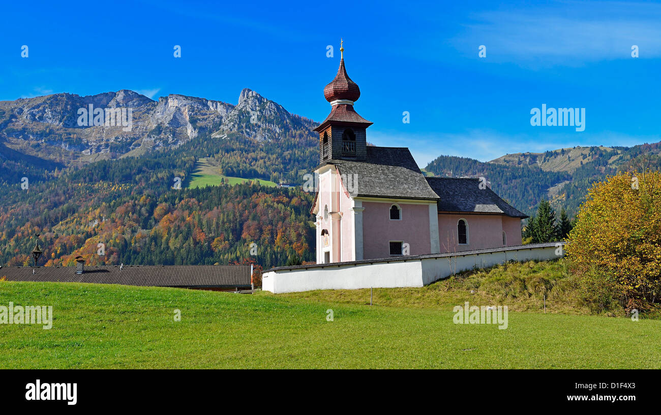 Chapel on alpine meadow, Au bei Lofer, Tyrol, Austria Stock Photo