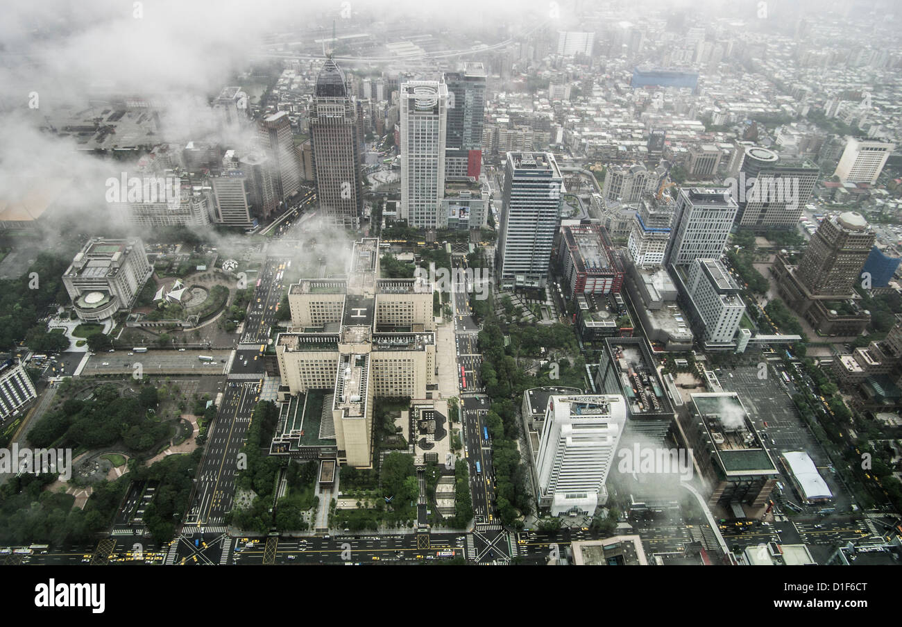 Cenital picture of Taipei (Taiwan). From 101 skycraper building Stock Photo