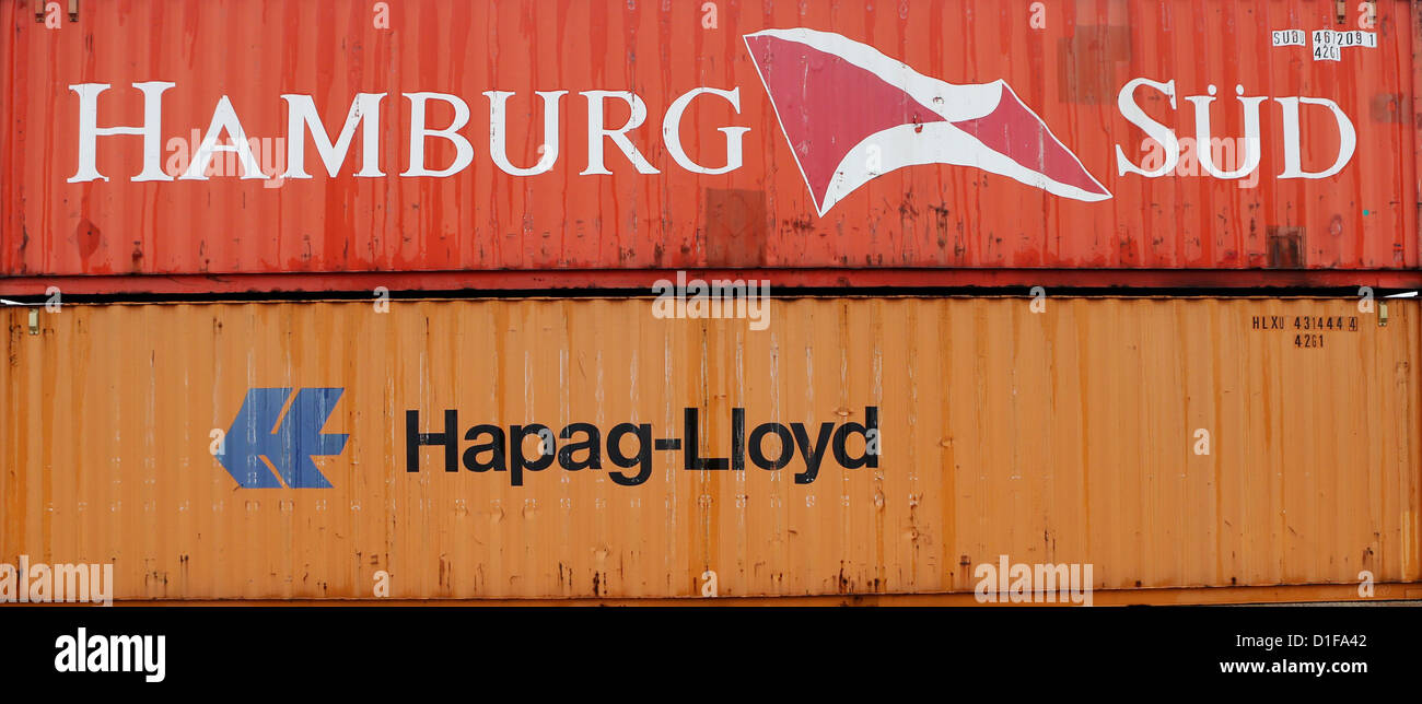 Container of the shipping company Hamburg Sued and HapagLloyd are