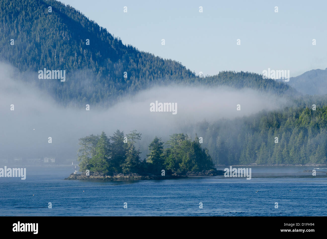 Vancouver island mountains hires stock photography and images Alamy