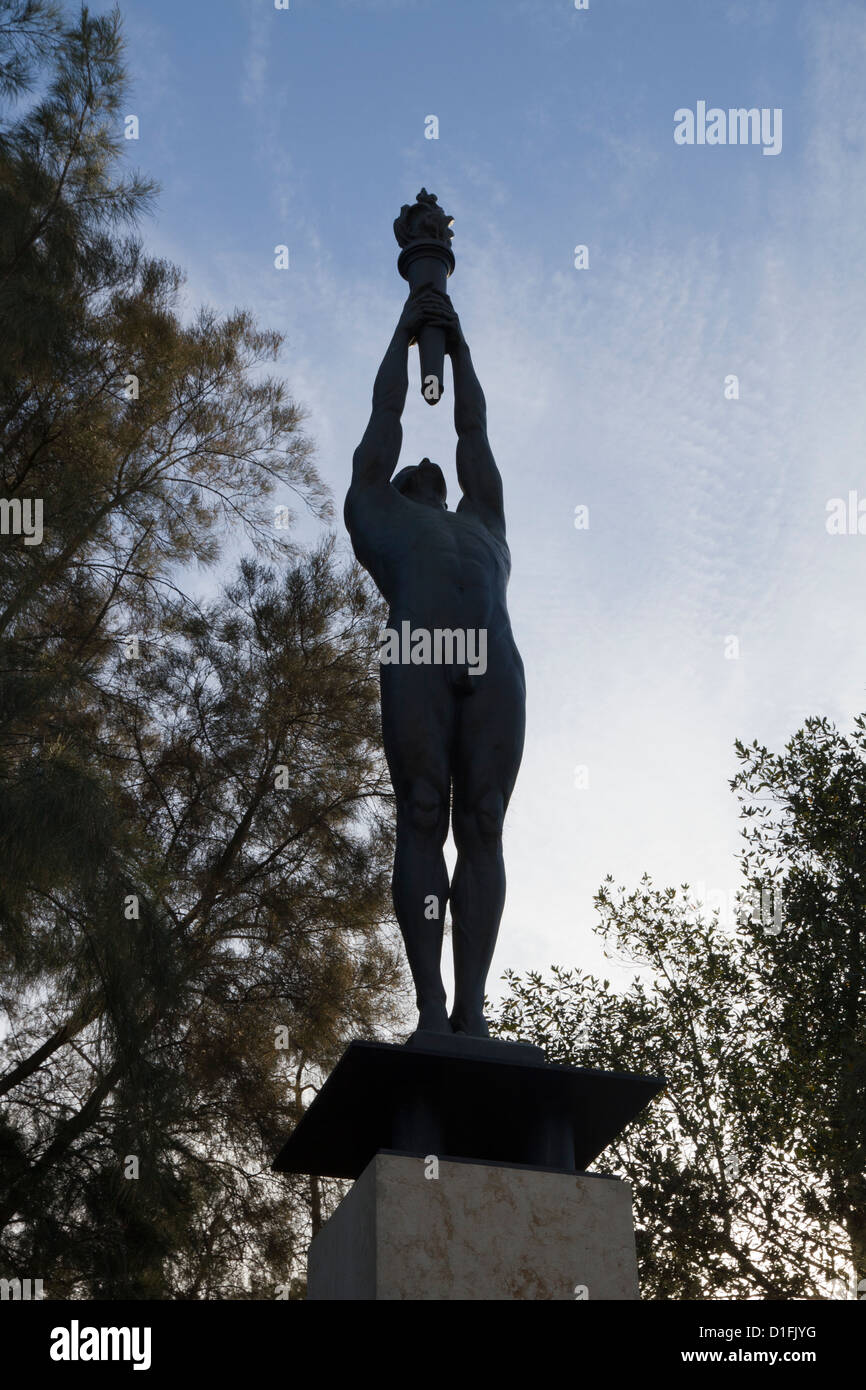 Human statue in barcelona hires stock photography and images Alamy