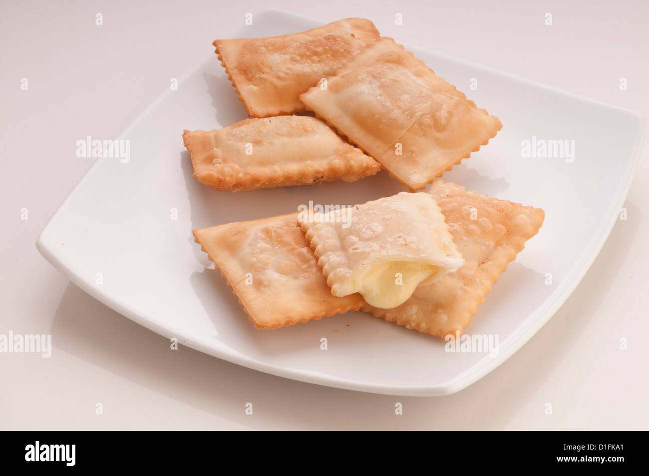 Breaded patties hires stock photography and images Alamy