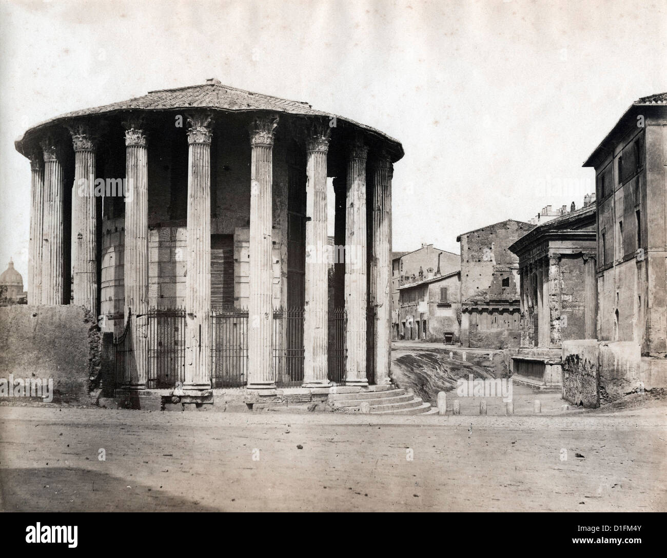 Tempio di vesta rome hi-res stock photography and images - Alamy