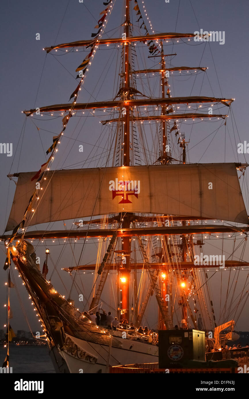 Tall ship race and lisbon hi-res stock photography and images - Alamy