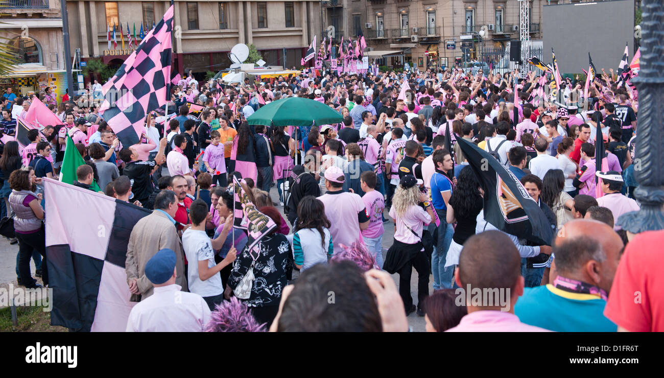 Fans of Palermo Football Club show their colors on game day, Palermo Stock  Photo - Alamy