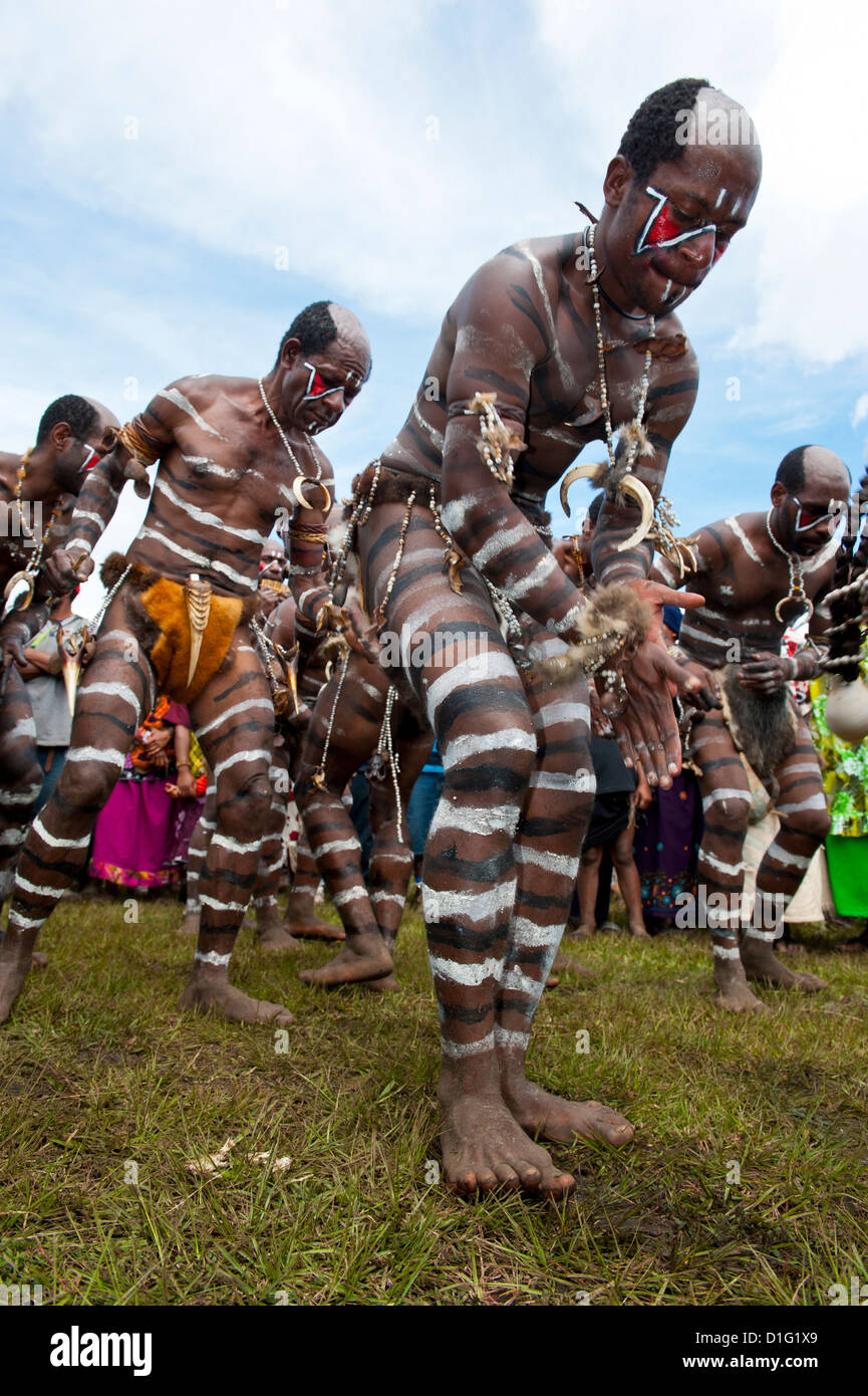 Island tribes hi-res stock photography and images - Alamy