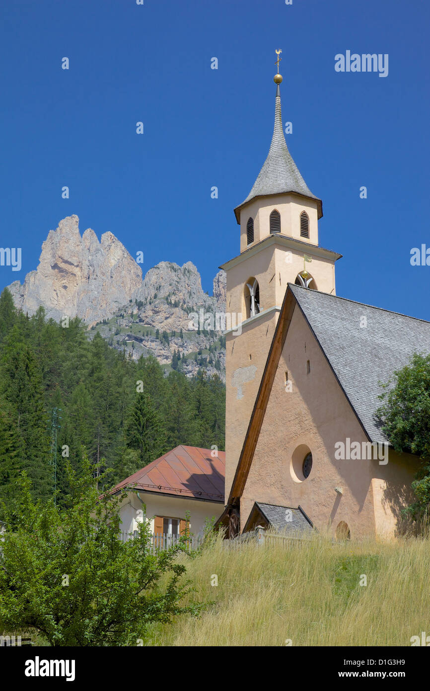 Village church, Fontanac, Fassa Valley, Trento Province, Trentino-Alto Adige/South Tyrol, Italian Dolomites, Italy, Europe Stock Photo