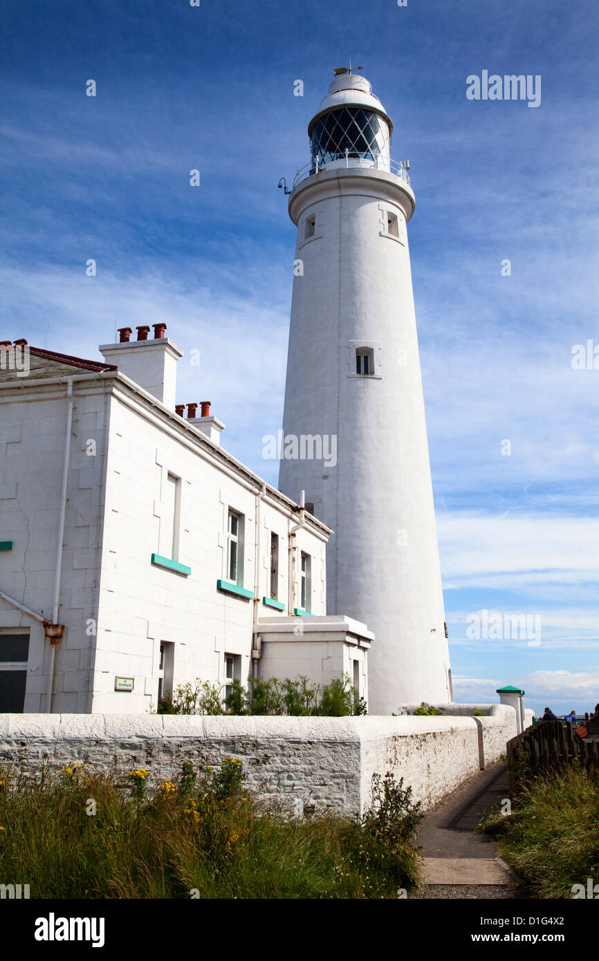 St. Mary's Lighthouse on St. Mary's Island, Whitley Bay, North Tyneside, Tyne and Wear, England, United Kingdom, Europe Stock Photo