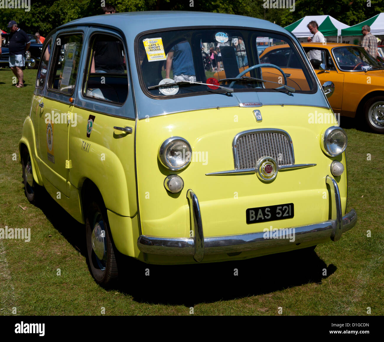 Fiat Multipla Hi res Stock Photography And Images Alamy Fiat Multipla Hi res Stock Photography And Images Alamy